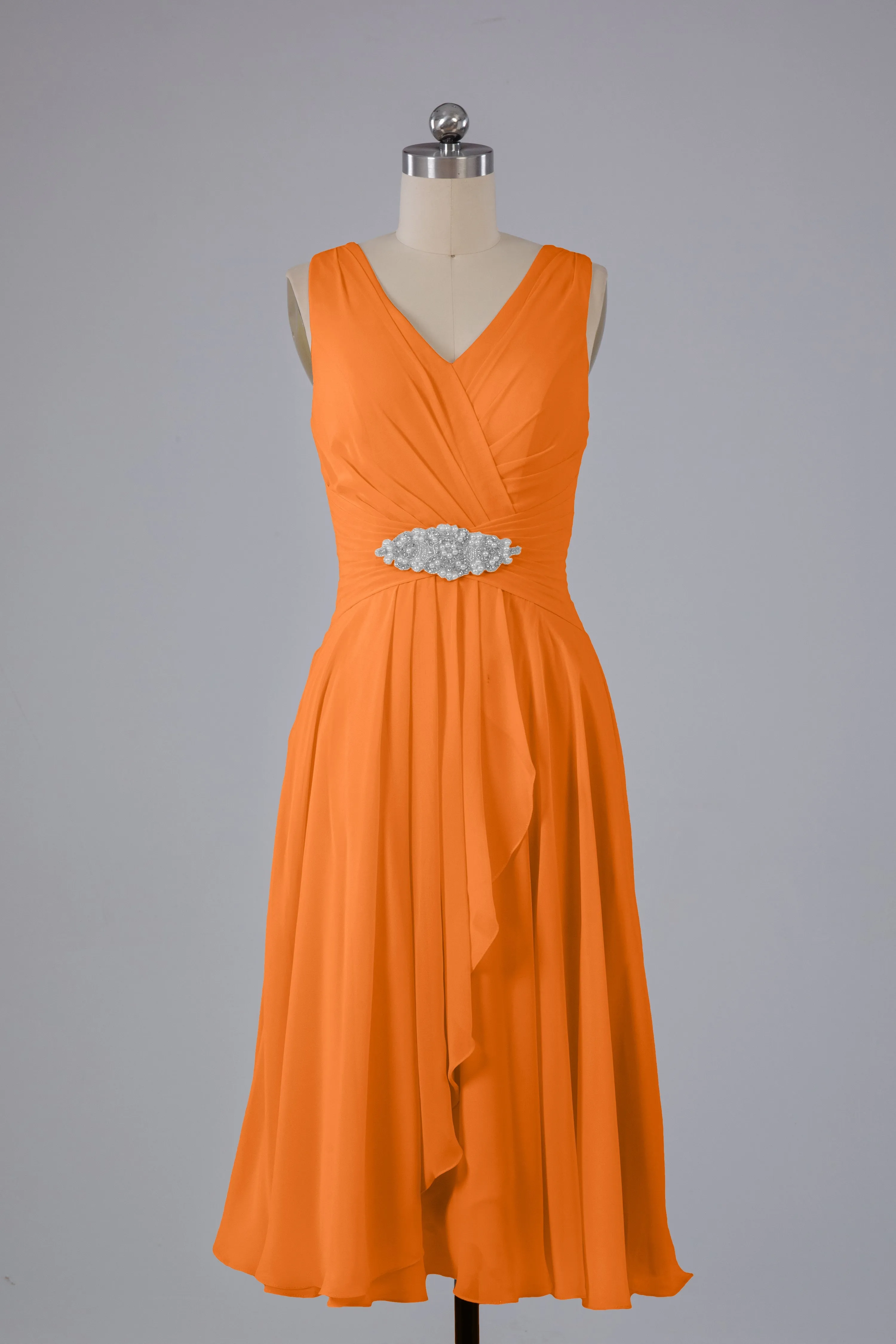 Simple V Neck Knee Length Bridesmaid Dresses with Pearls
