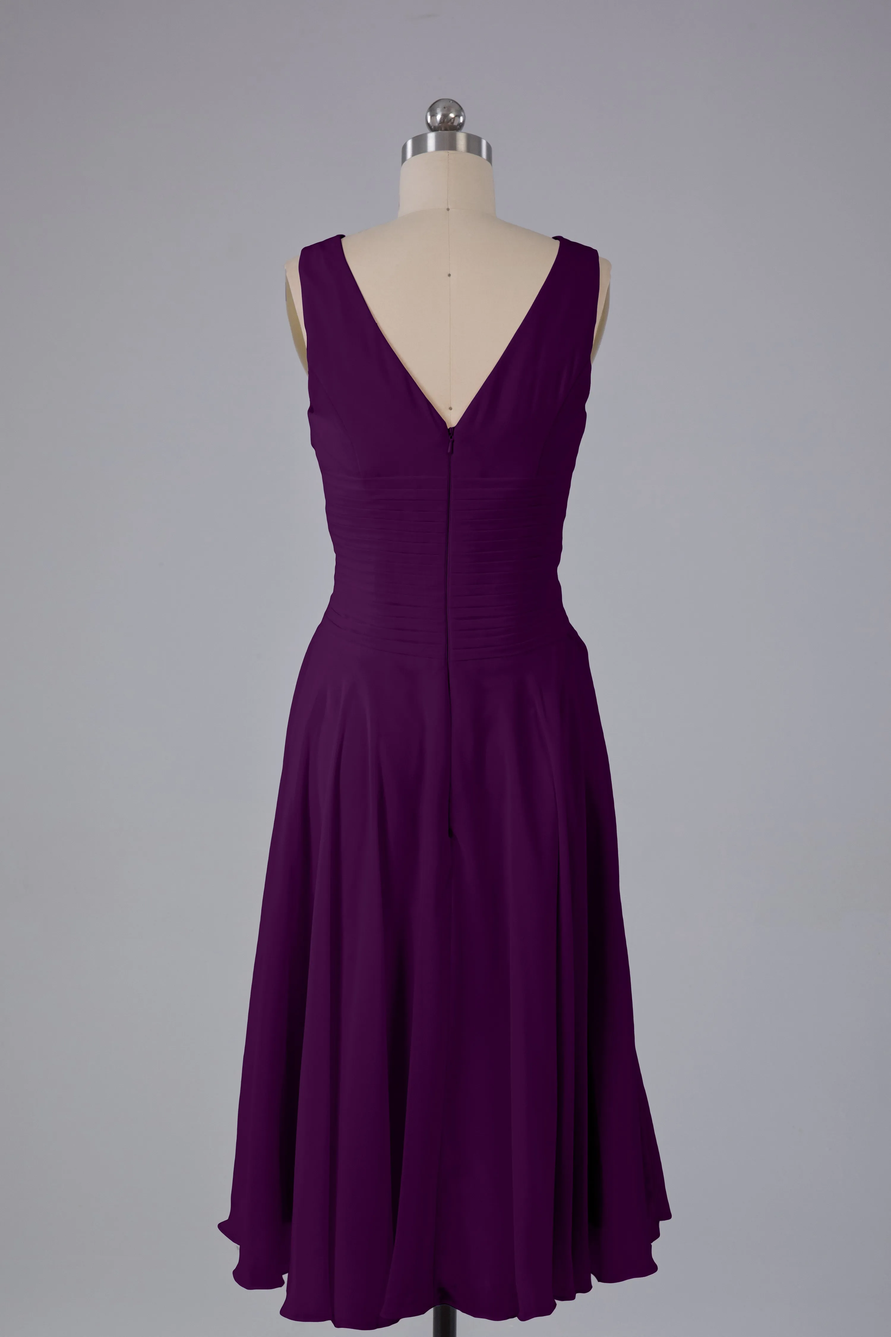 Simple V Neck Knee Length Bridesmaid Dresses with Pearls