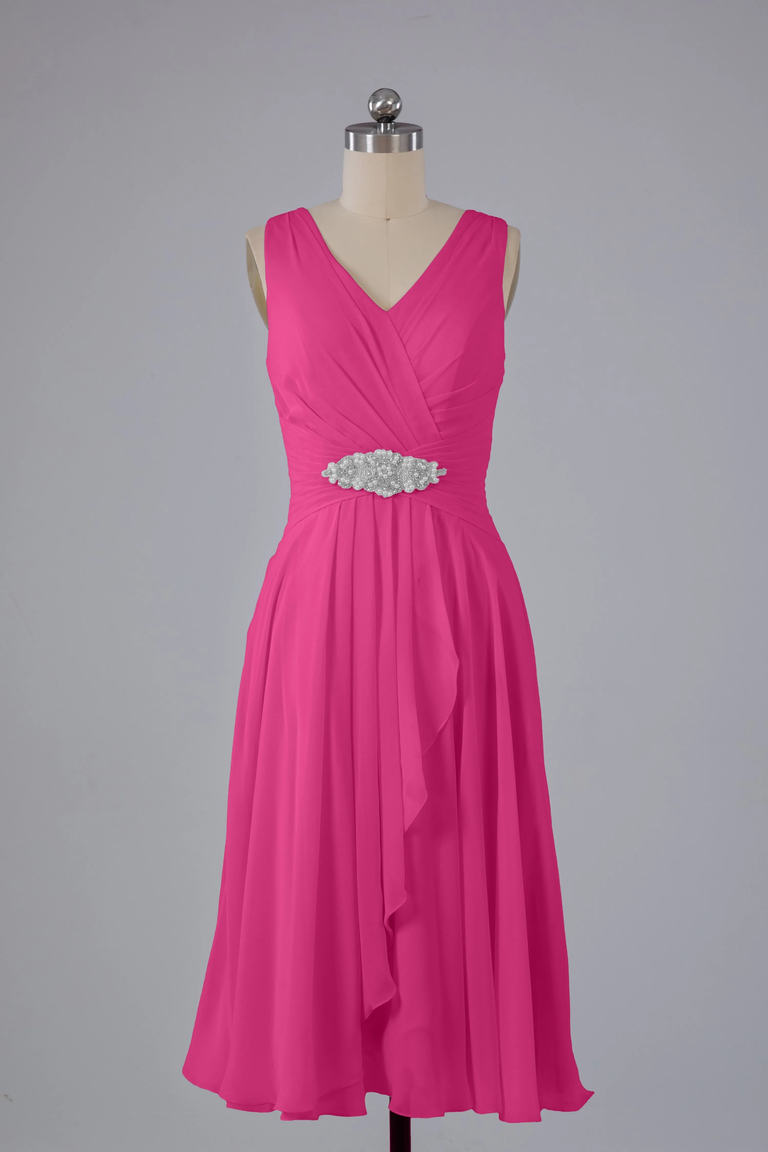 Simple V Neck Knee Length Bridesmaid Dresses with Pearls
