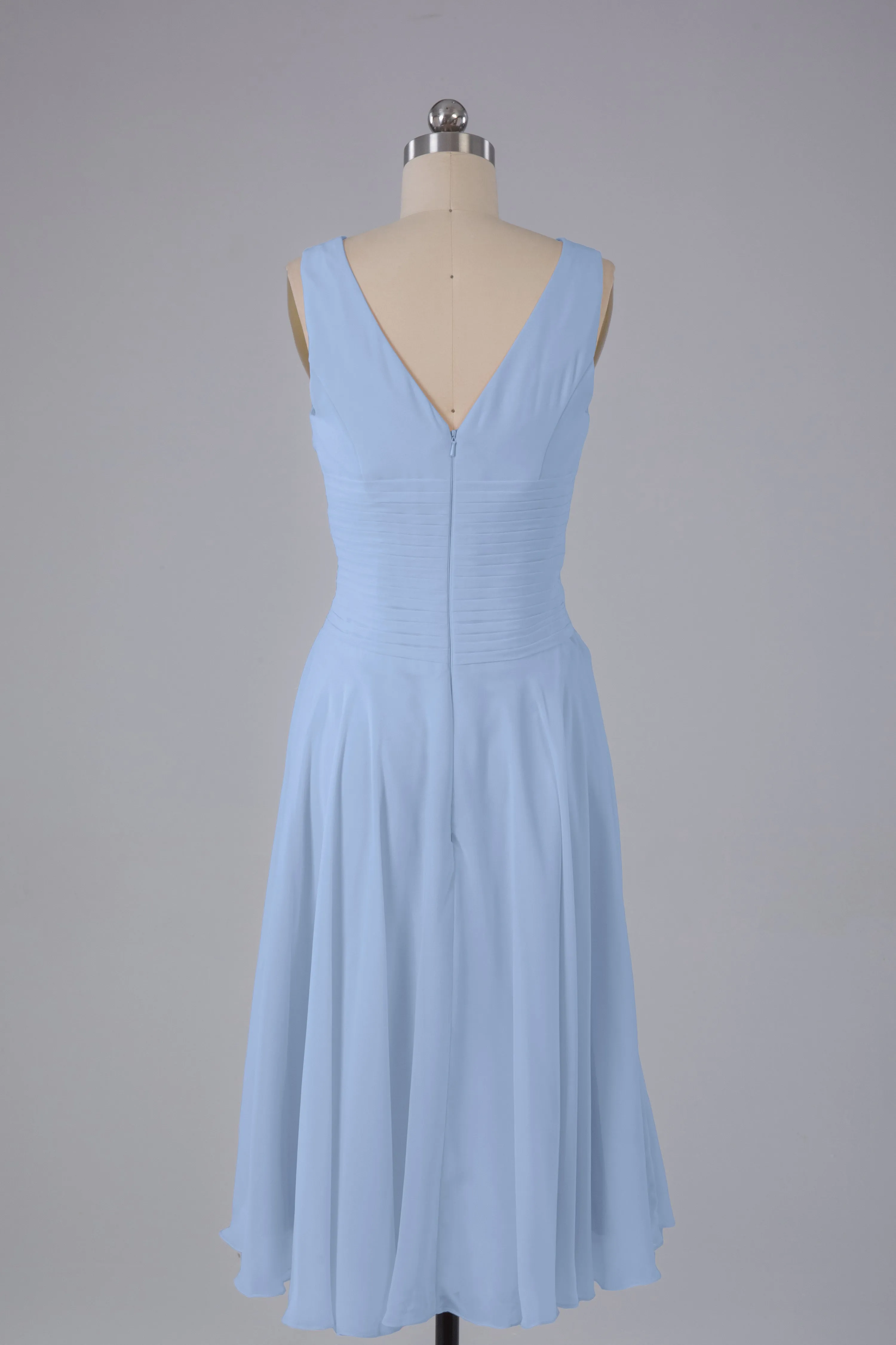 Simple V Neck Knee Length Bridesmaid Dresses with Pearls