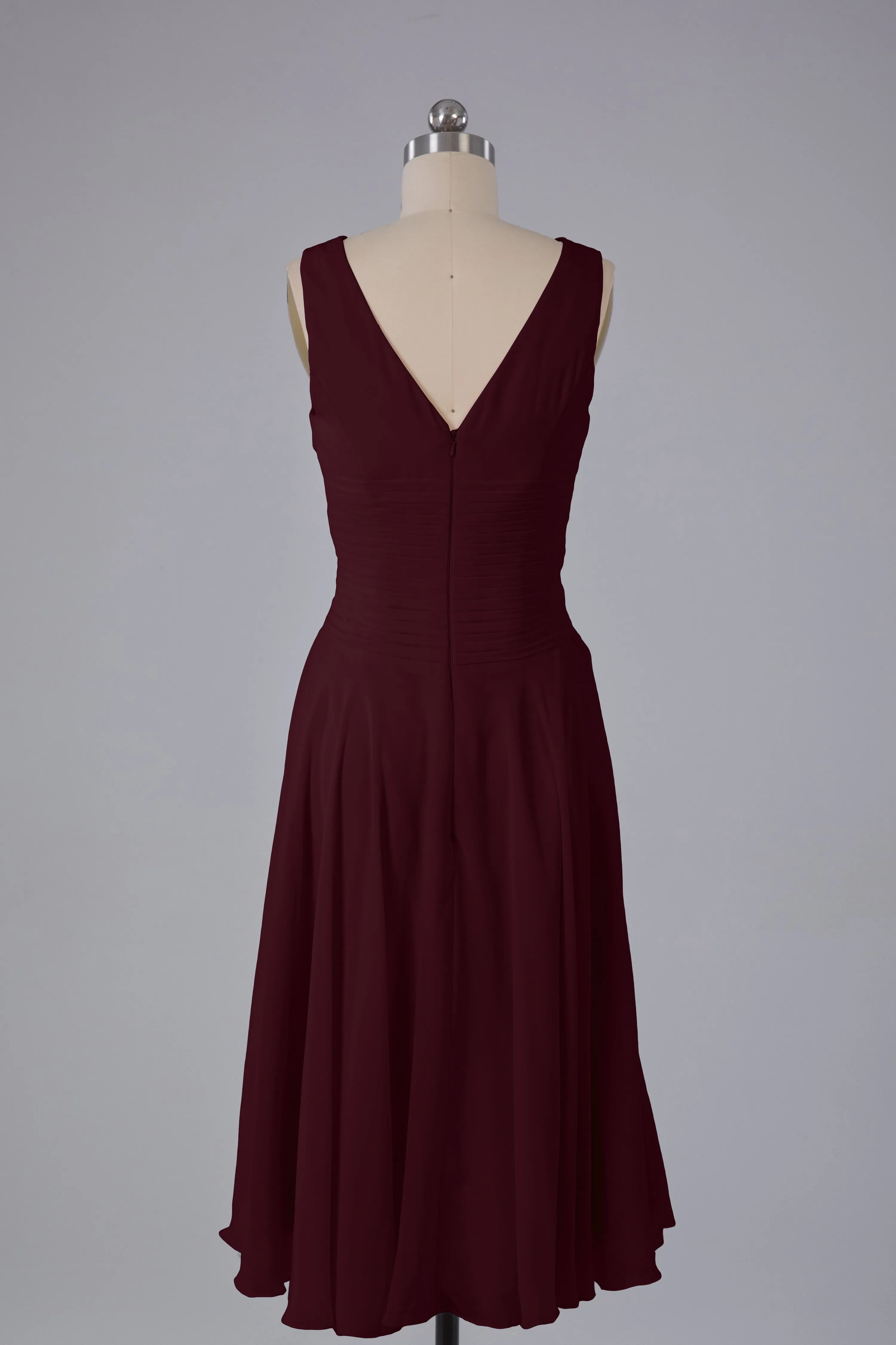 Simple V Neck Knee Length Bridesmaid Dresses with Pearls