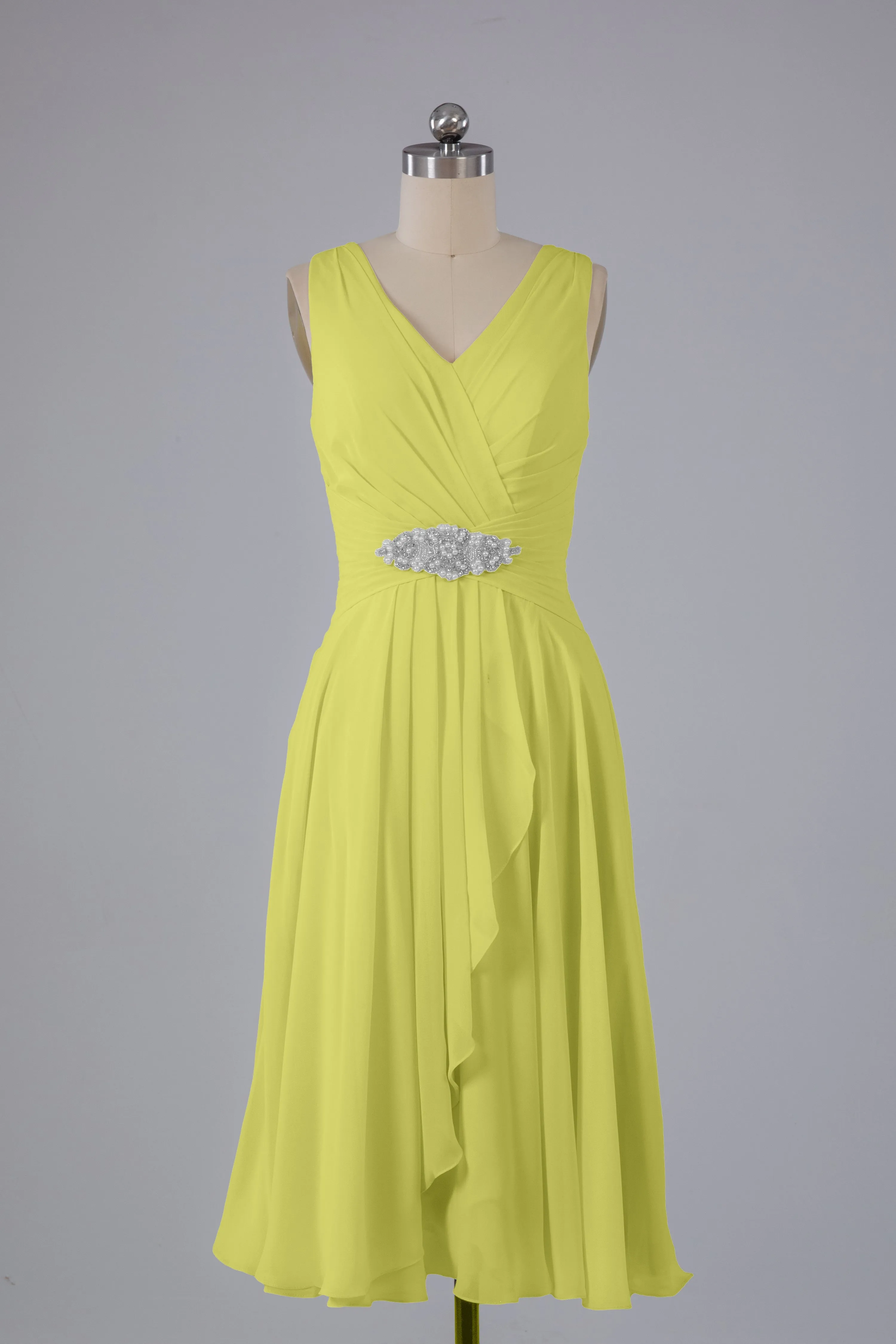 Simple V Neck Knee Length Bridesmaid Dresses with Pearls