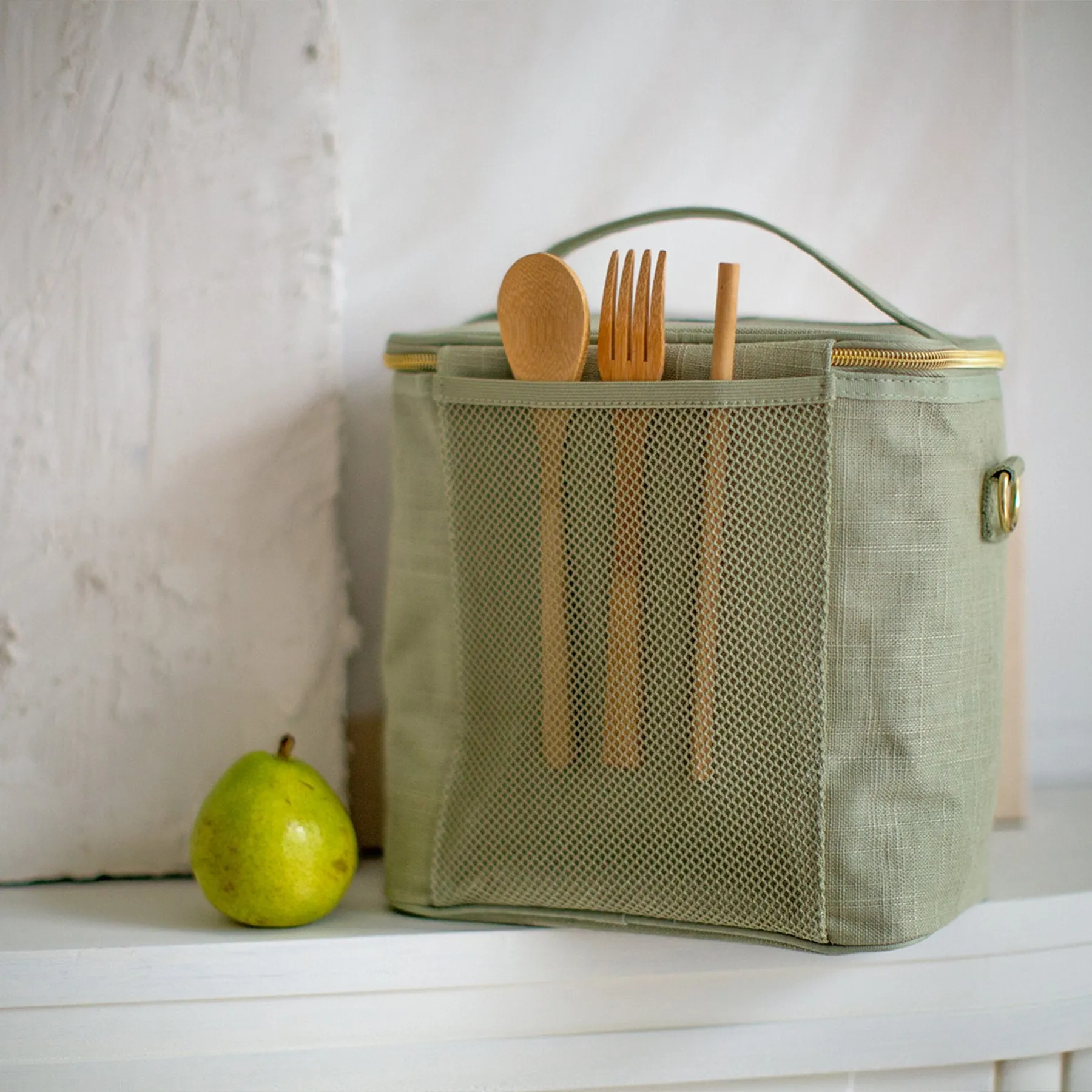 SoYoung Linen Lunch Poche