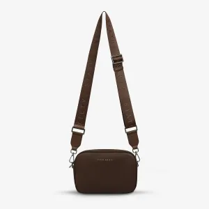 STATUS ANXIETY PLUNDER WITH WEBBED STRAP COCOA
