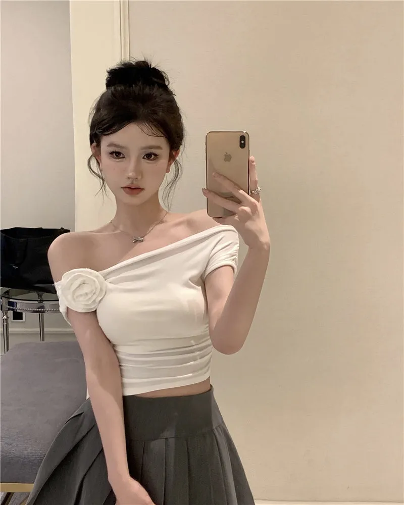 Stella Solid Color Three-Dimensional Floral Slanted Off-the-Shoulder Pleated Slim Cropped Top