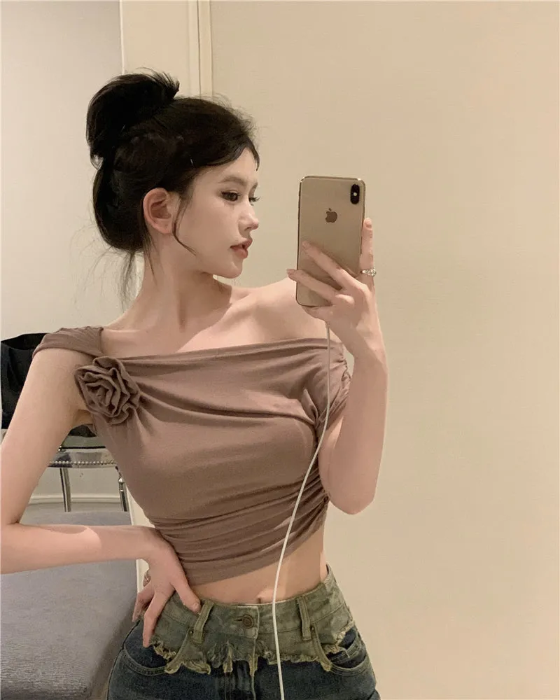 Stella Solid Color Three-Dimensional Floral Slanted Off-the-Shoulder Pleated Slim Cropped Top