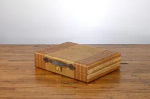 STRIPE BOTTLE BRIEFCASE