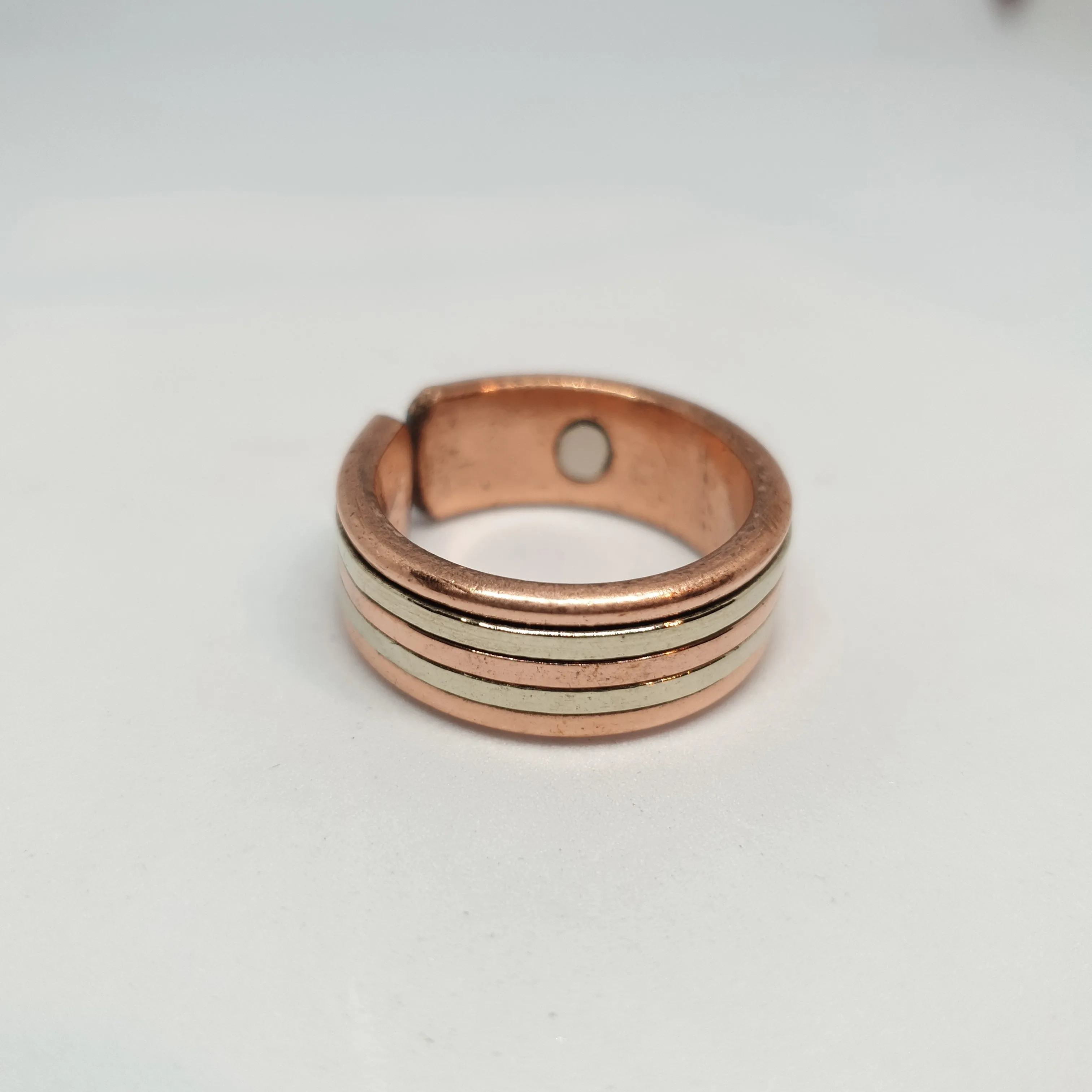 Stripes Copper Magnetic Ring