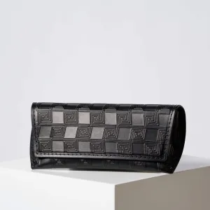 The Eyeglass Case