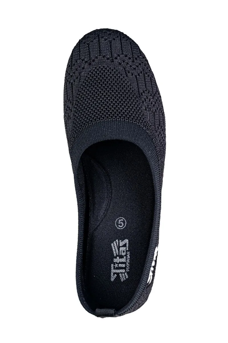 Titas Ladies Black Canvas Shoe