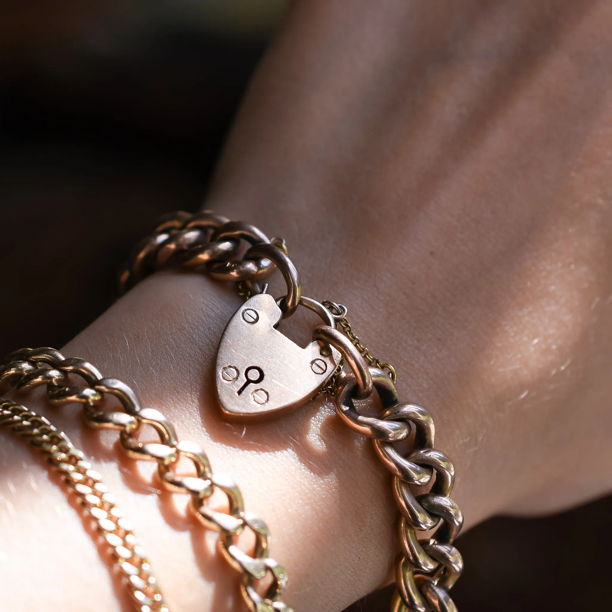 Victorian Gold Curb-Link Bracelet with Heart Padlock