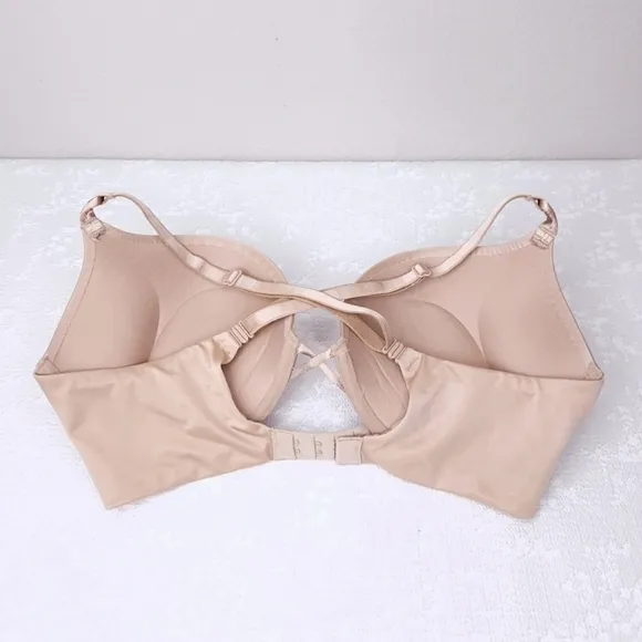 Victoria's Secret Bombshell Plunge Bra 34D Nude