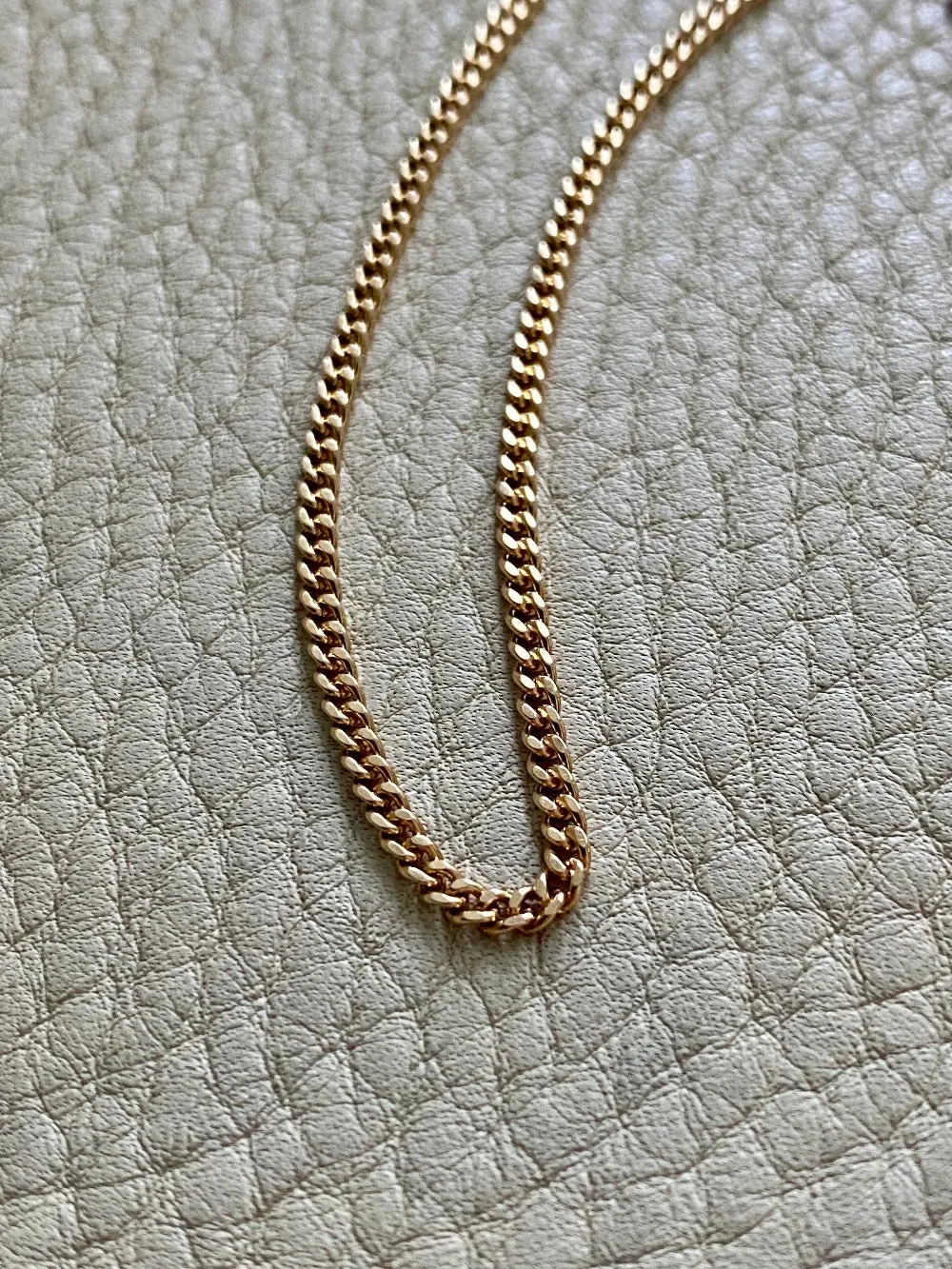 Vintage 18k gold curb bracelet - 7.2 inch length