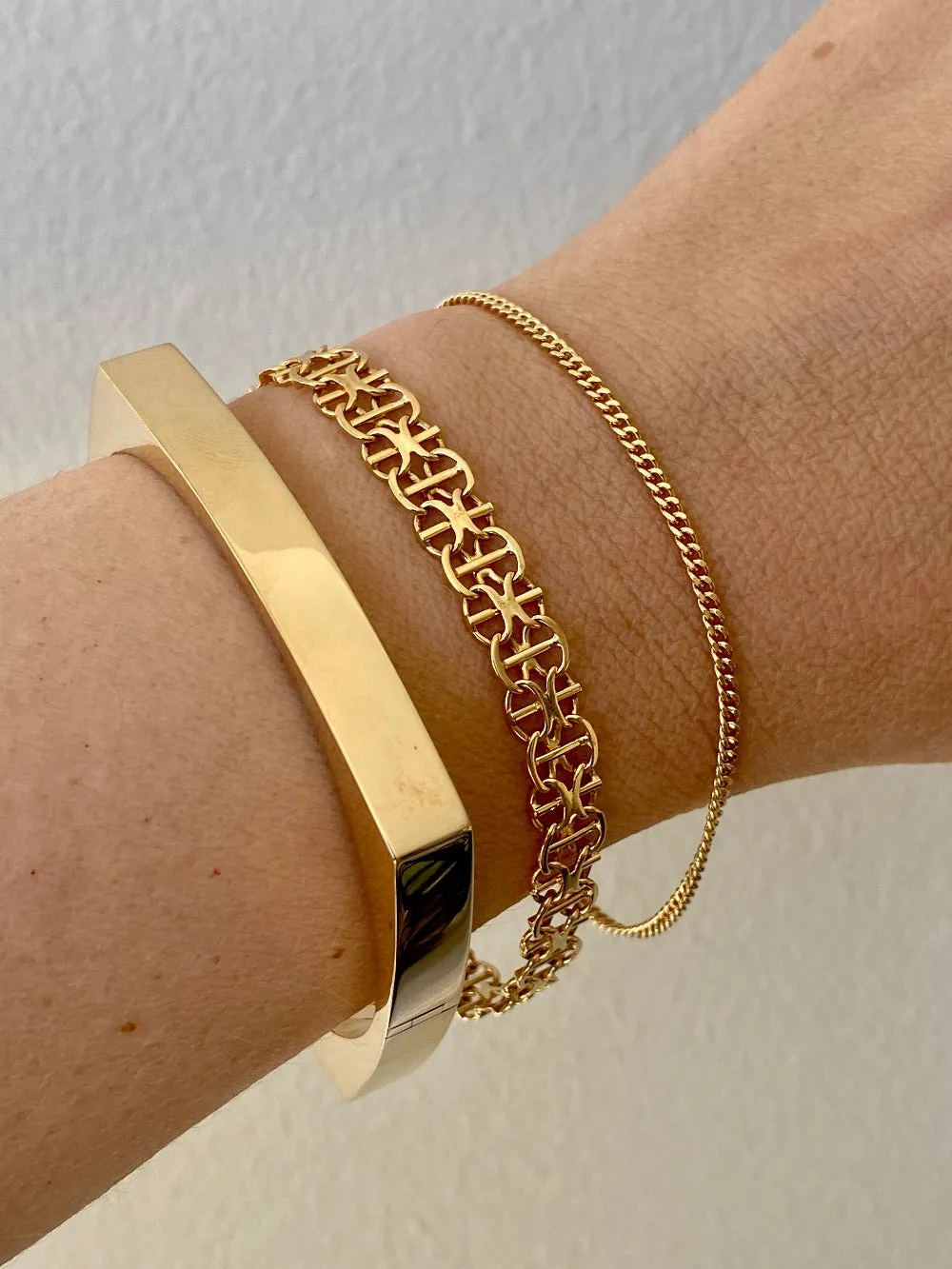 Vintage 18k gold curb bracelet - 7.2 inch length